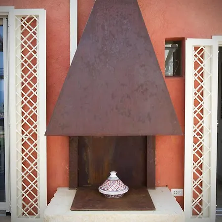 Couette-café Casanise 3*
